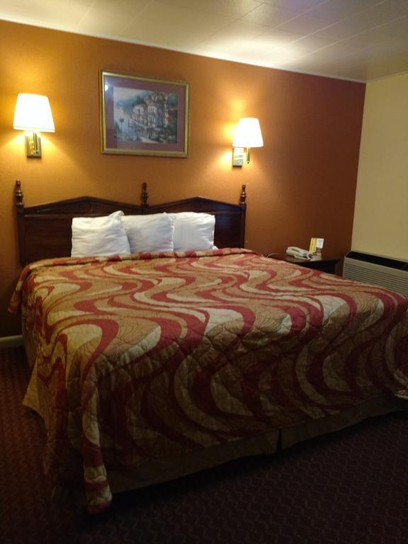 סאמטר Mount Vernon Inn מראה חיצוני תמונה