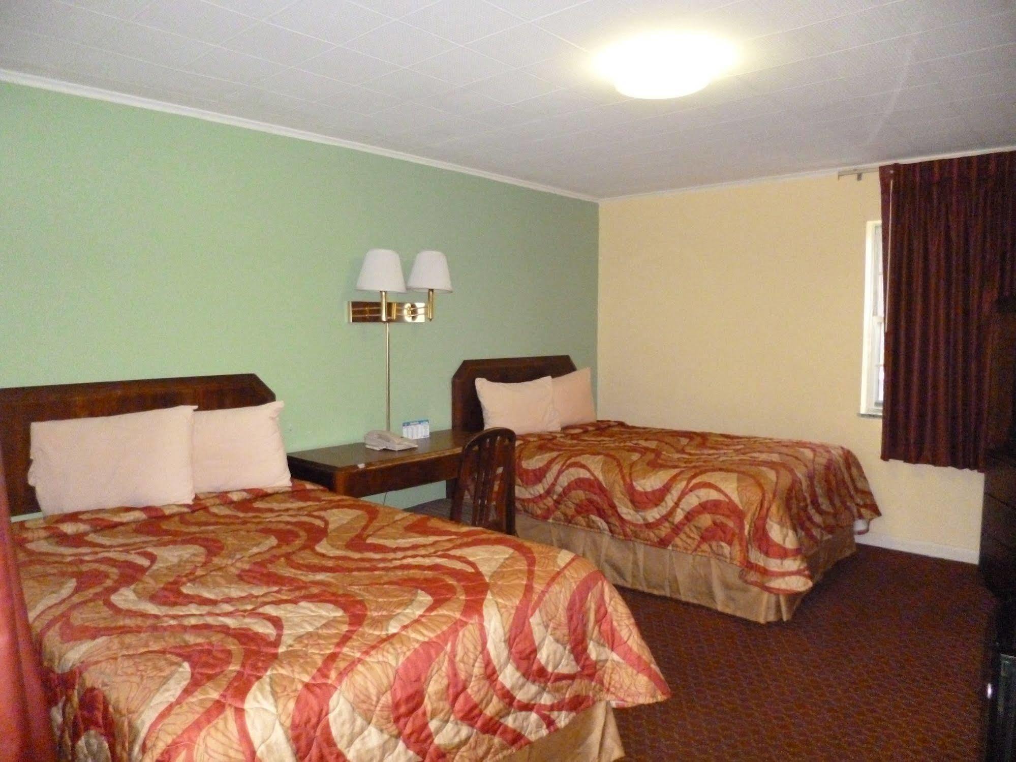 סאמטר Mount Vernon Inn מראה חיצוני תמונה