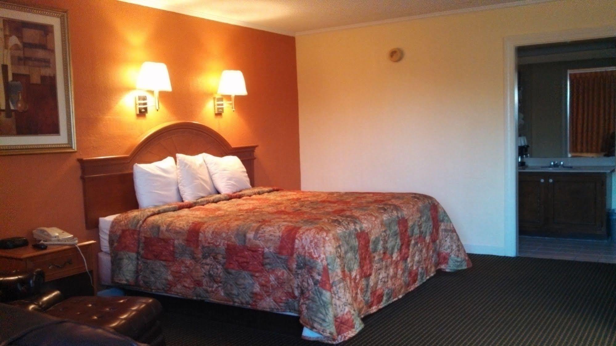 סאמטר Mount Vernon Inn מראה חיצוני תמונה